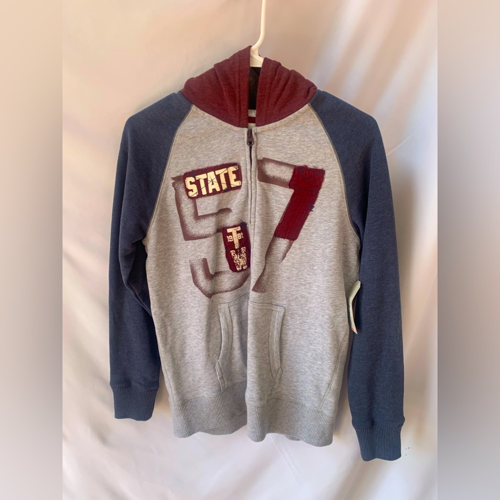 Arizona Boys Youth XL zip up hoodie. New with Tags